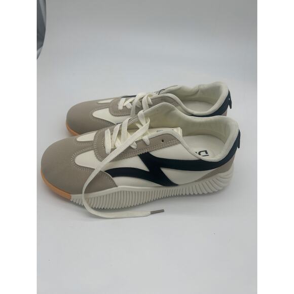 DF DE FLORANCE Cloudea black gray Sneakers | Mercari De Florance DF Cloudea Sneaker Black Gray Arch Support Size 10.5 Casual Walking